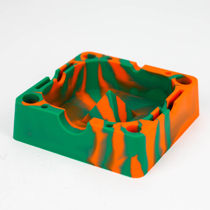 Silicone Heat-Resistant ashtray with poker - Assorted [015A]