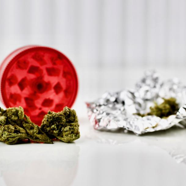 Methods Of Grinding Weed — Why Use A Grinder?