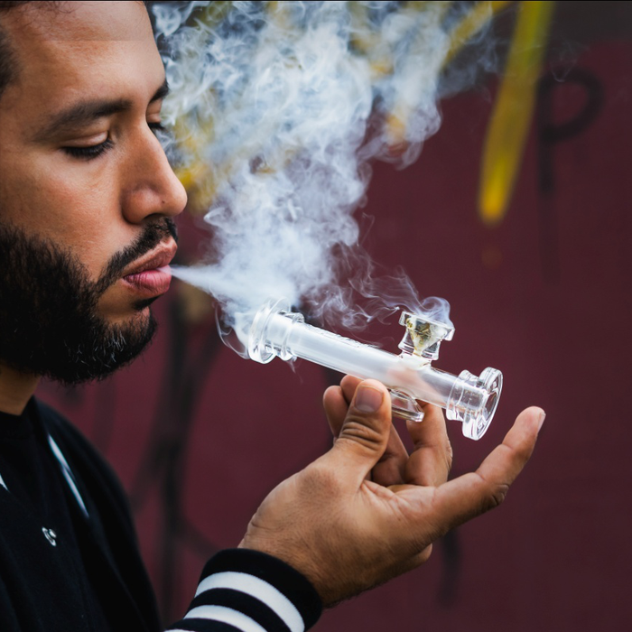 Throwing A CBD Themed Party This Winter: A Guide