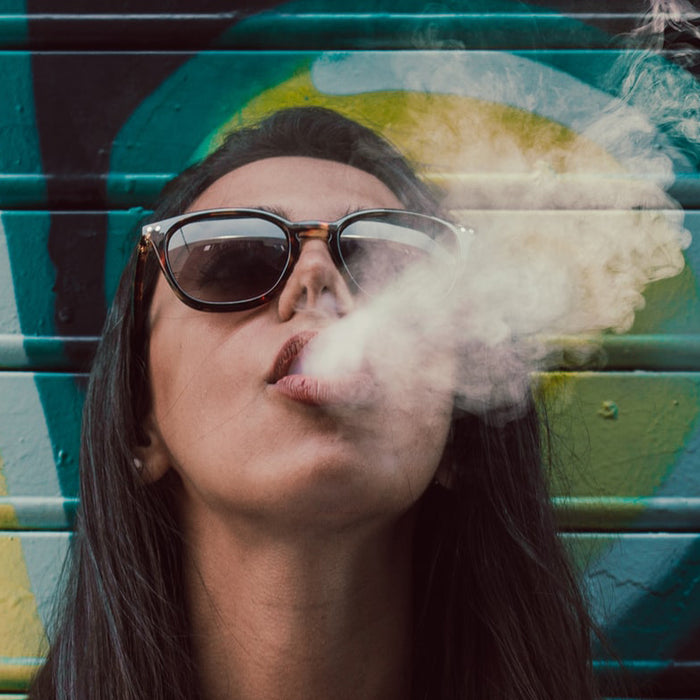 A Complete Guide to Weed Accessories