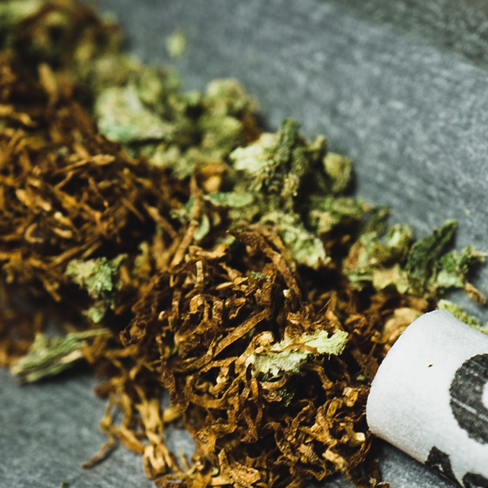 4 Rookie Mistakes While Rolling Joints