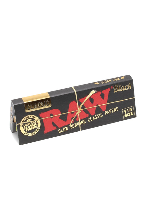 RAW Black Rolling Papers – 24-Count Display Box – 1¼ Size