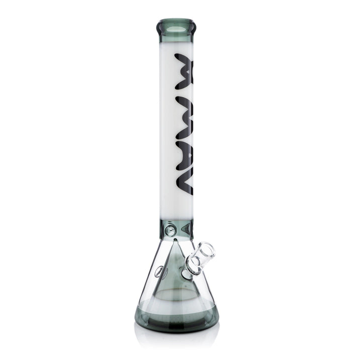 18" Manhattan Pyramid Beaker