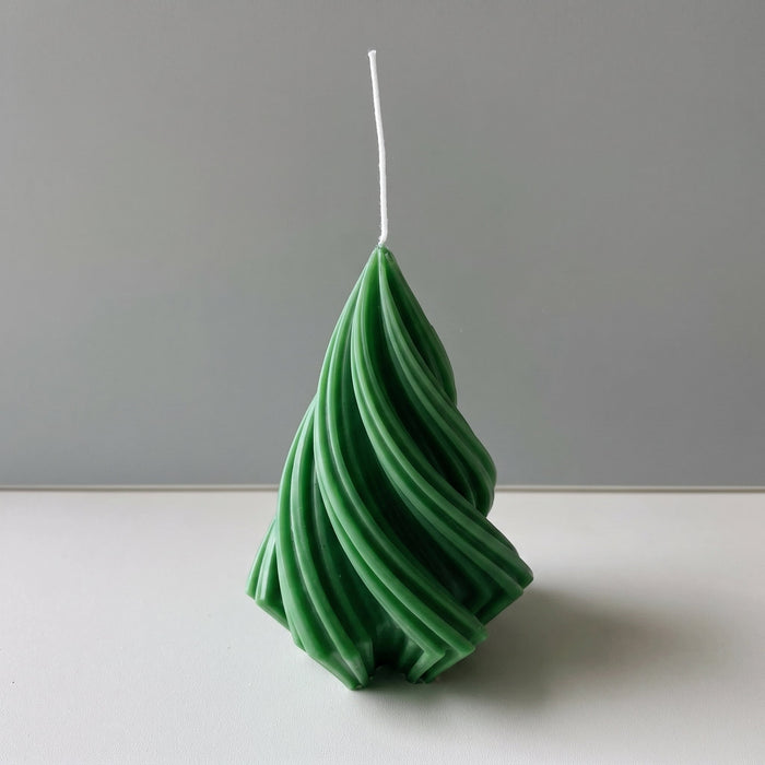 Swirling Christmas Tree Candles