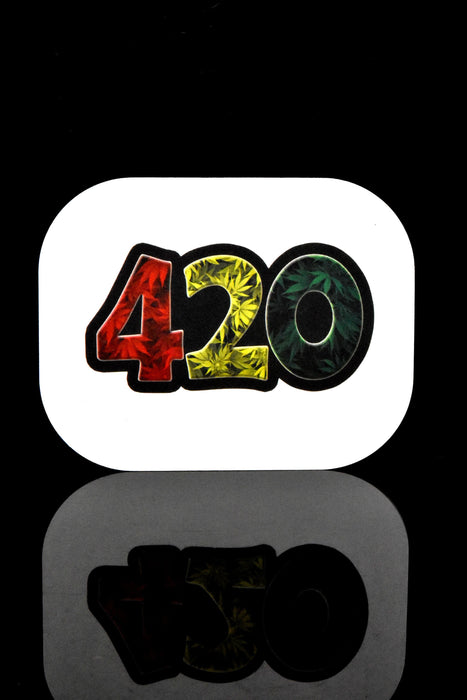 Small Art Metal Rolling Tray with Magnetic Lid – 7″ × 5½″ – Select Design