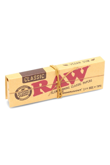 RAW Classic Connoisseur + Tips – 24-Count Display – 1¼ Size