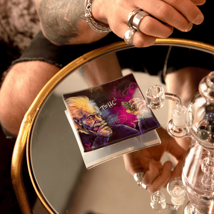 T=HC2 Glass Rollin' Tray