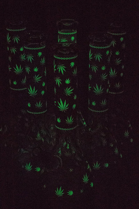 14" Leaf Pattern Glow in the dark 7 mm glass bong
